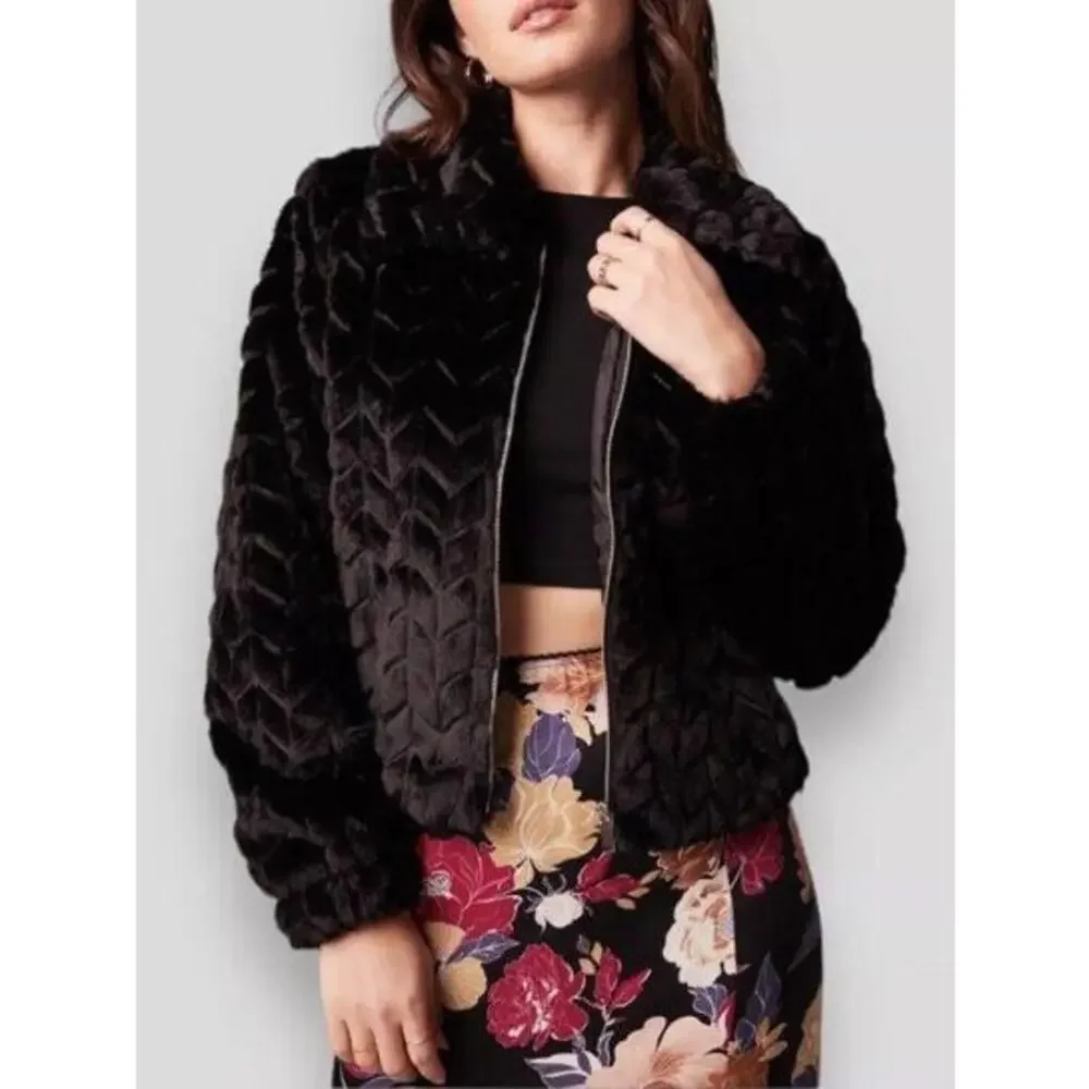 NWT Band Of The Free Jacket Women’s M L Black Val Chevron Faux Fur CROPPED - Picture 6 of 16